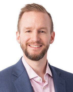 Erik Hellström headshot