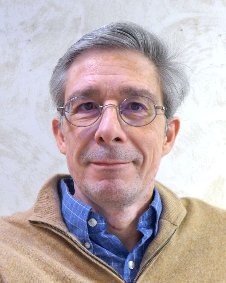 Antonio Loria headshot