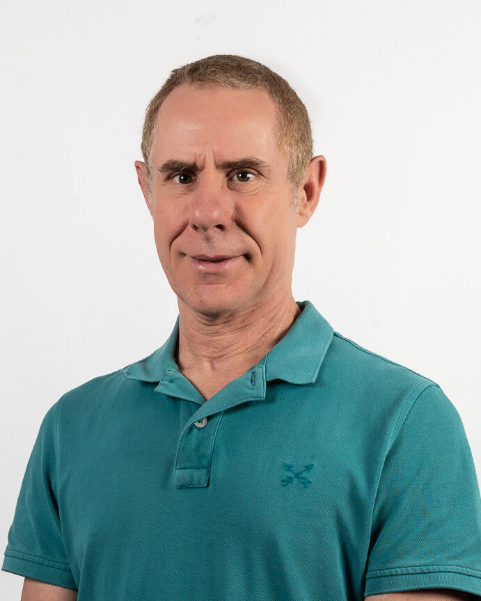 Robert Schmid headshot